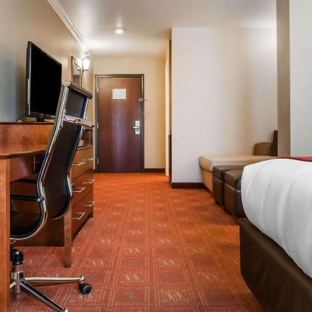 Comfort Suites פרמינגטון מראה חיצוני תמונה