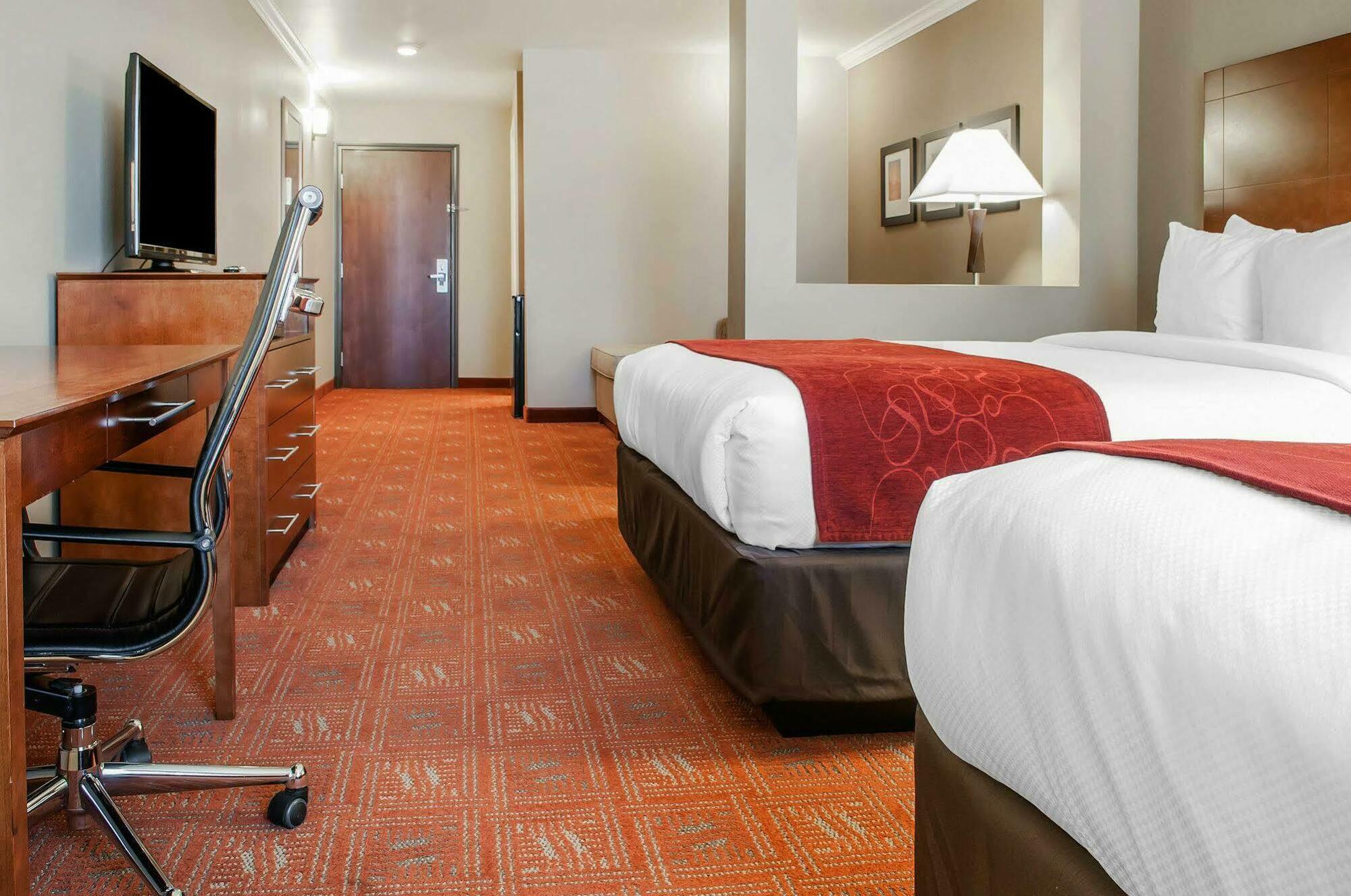 Comfort Suites פרמינגטון מראה חיצוני תמונה